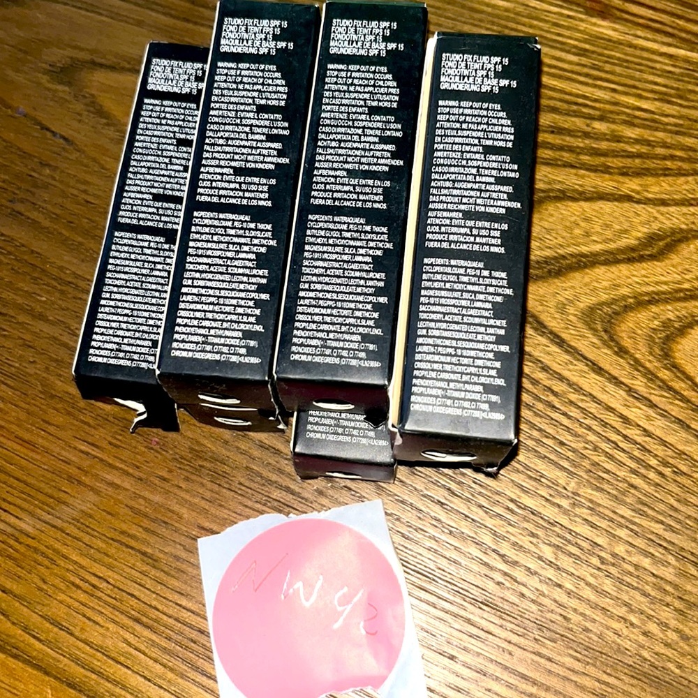 Mac NW42 Studio fix fluid